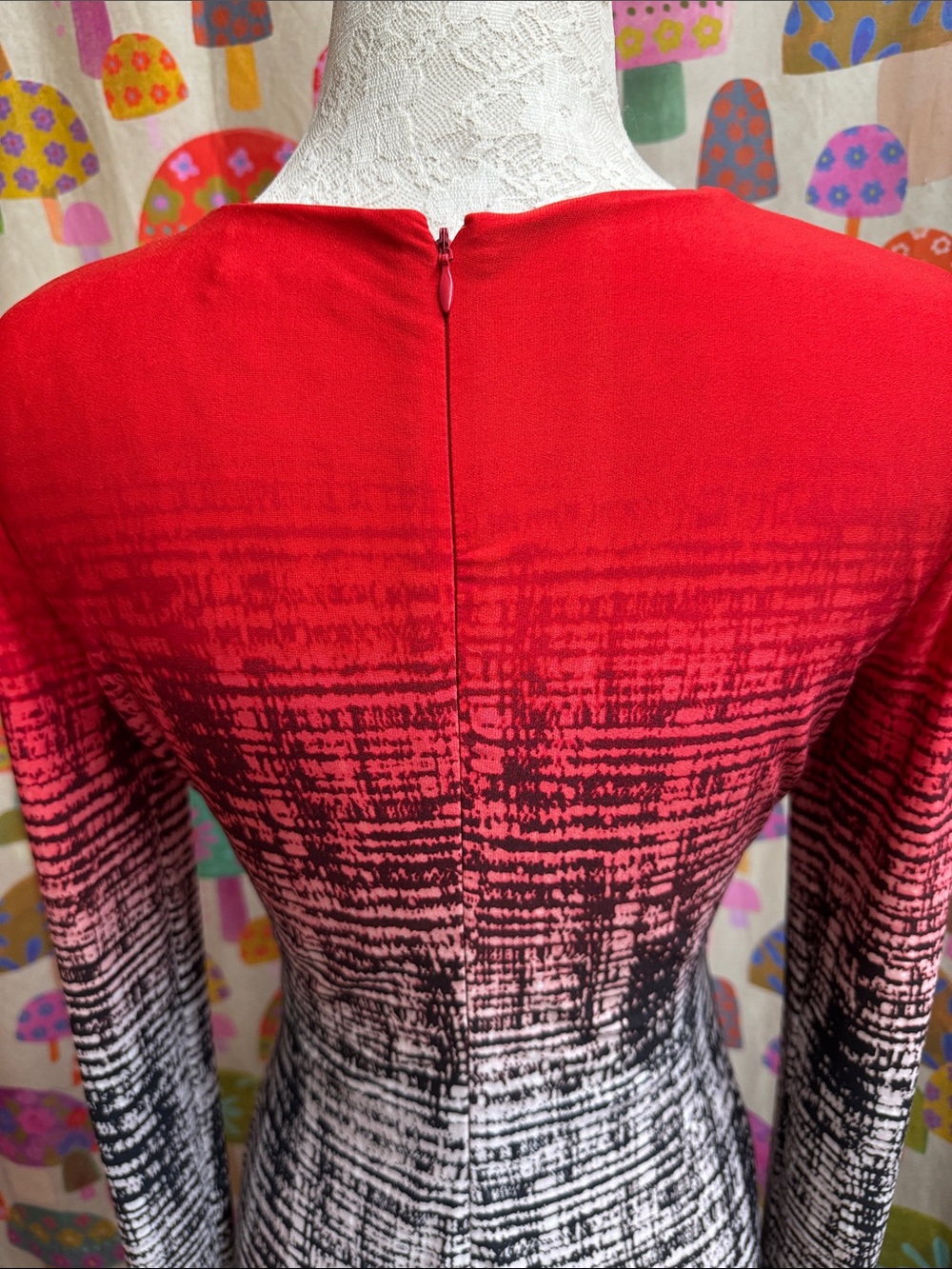 Calvin Klein L/S Stretchy Dress. Small? - Picture 9 of 12